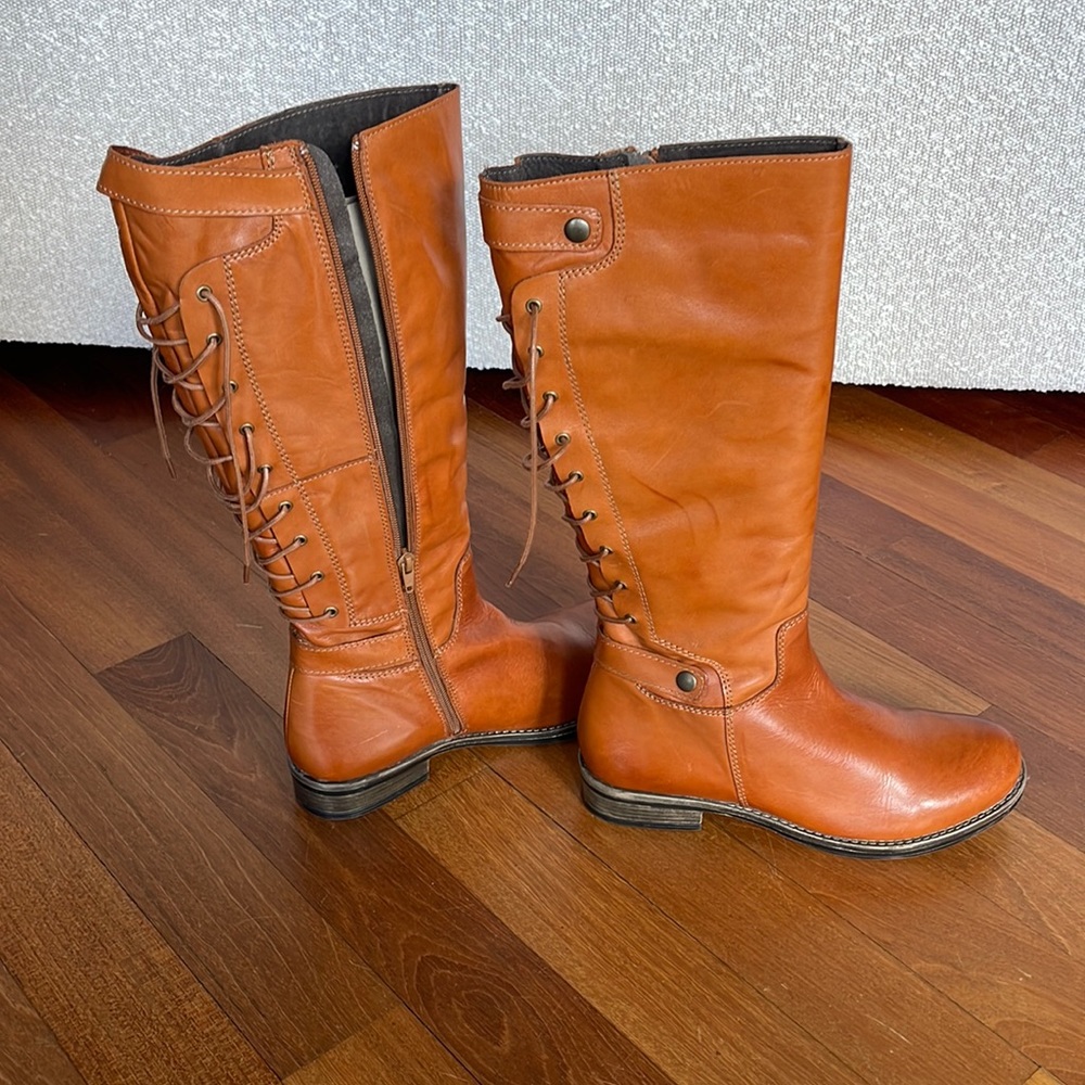 Eric Michael leather knee-high boot, premium leather upper, zipper, back laces